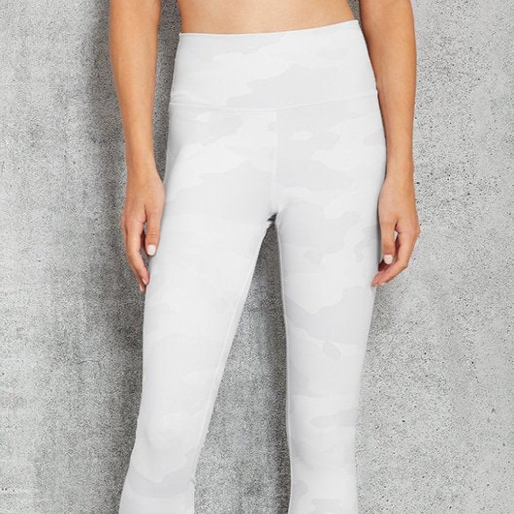 Alo Yoga VAPOR camo crop Legging